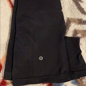 Lululemon 6” Sculpt short